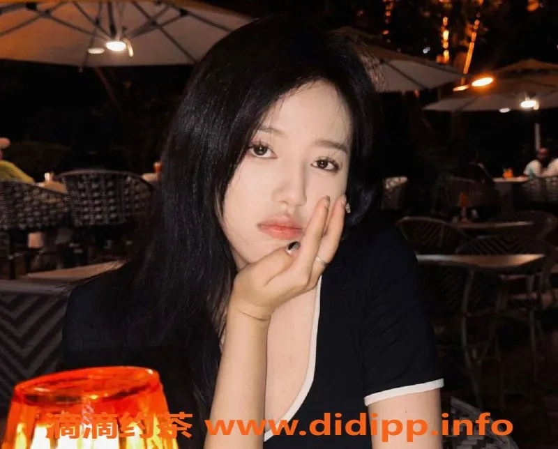 上海楼凤-静安柠檬老师，福利价1300P，名额有限！