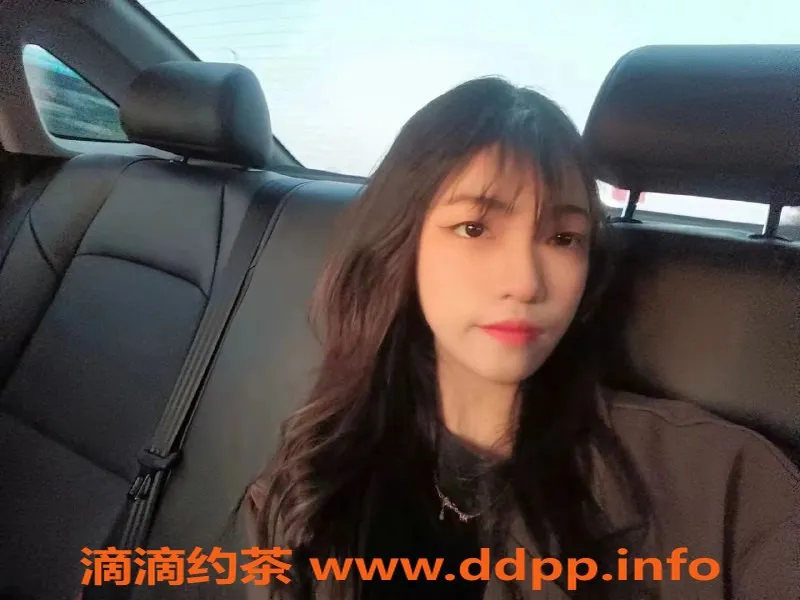 厦门楼凤-集美区双飞精品老师小遇思思，25张包夜即刻体验