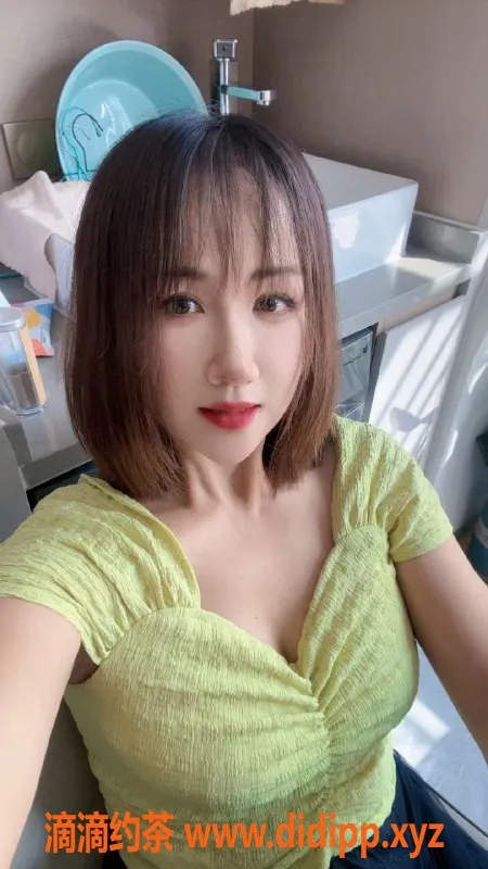 佛山楼凤-顺德映雪，400元起，尽享贴心服务