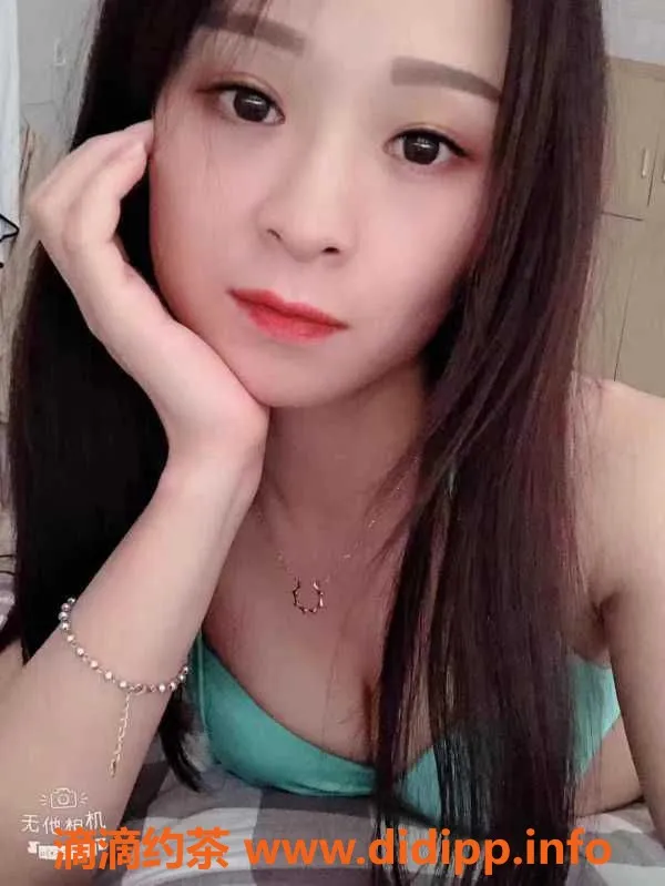 广州楼凤资源信息,越秀兼职辣妹妞妞，165cm 50kg 400元体验