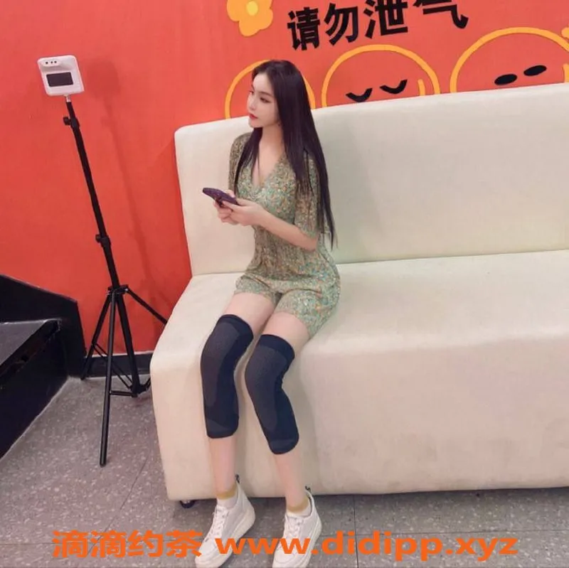 深圳楼凤-大冲柔柔：温柔魅力，私密服务等你来体验