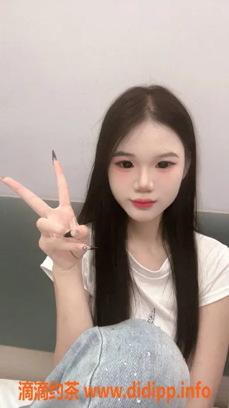 深圳楼凤-龙华贝贝，900元不限时服务，心动不如行动！