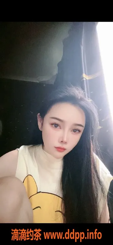 广州楼凤-天河丁丁，800元舌吻服务体验