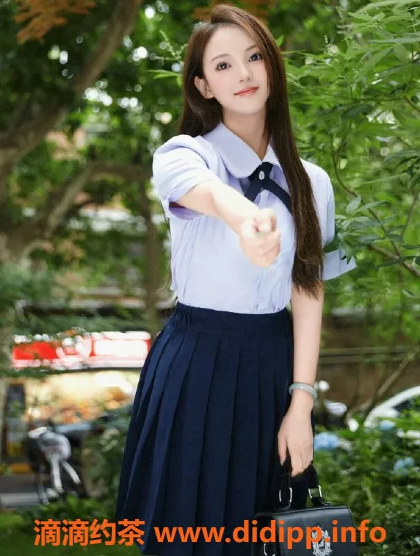 上海楼凤资源信息,浦东江竹月 161cm 45kg 天然G 2000P