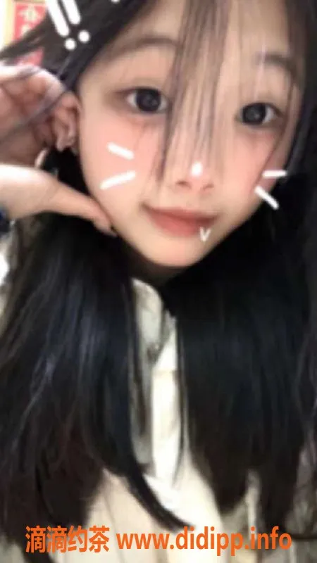 广州楼凤资源信息,广州天河学生妹小优，18岁163cm，快餐350起