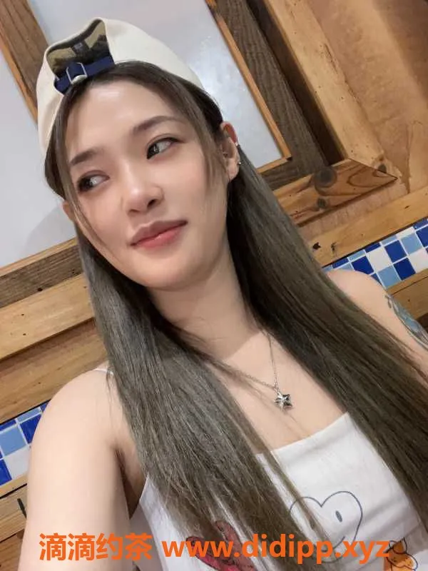 广州楼凤-广州白云纯欲美女小四，166cm深受欢迎