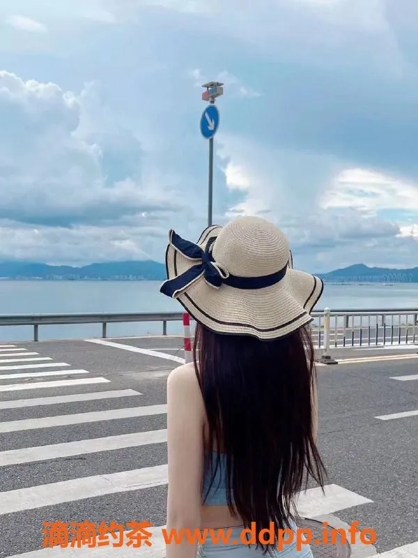 深圳楼凤-南山香奈儿，1800元享受独特服务