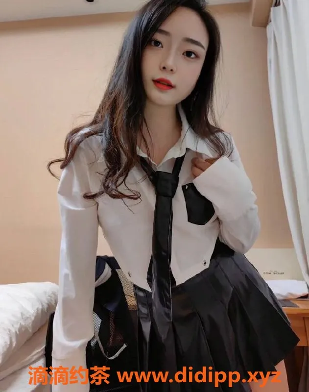 杭州楼凤-何蕊 19岁 170cm 白嫩C+胸 自然美少妇