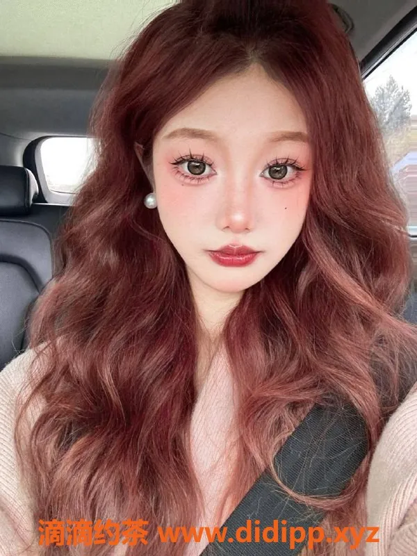 上海楼凤-静安小丫丫福利：3名额优惠至1100P