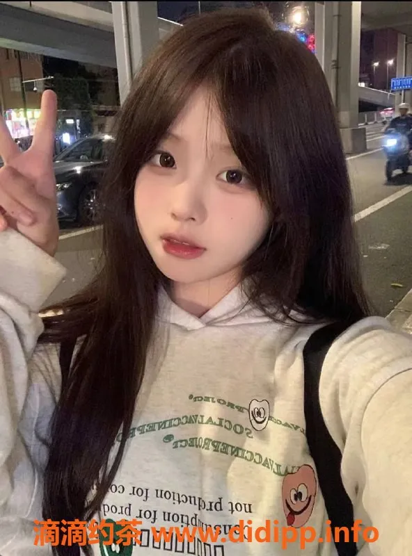 上海楼凤资源信息,闵行小可爱，165cm 42kg 胸C 价格1600起