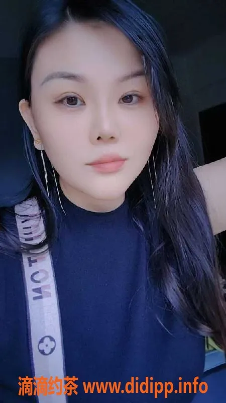 广州楼凤资源信息,番禺F杯婷宝，29岁美丽诱惑，身高165