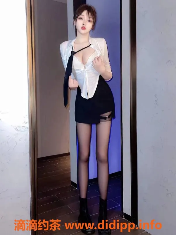 上海楼凤-静安小椰，170高E杯，2200P超值体验