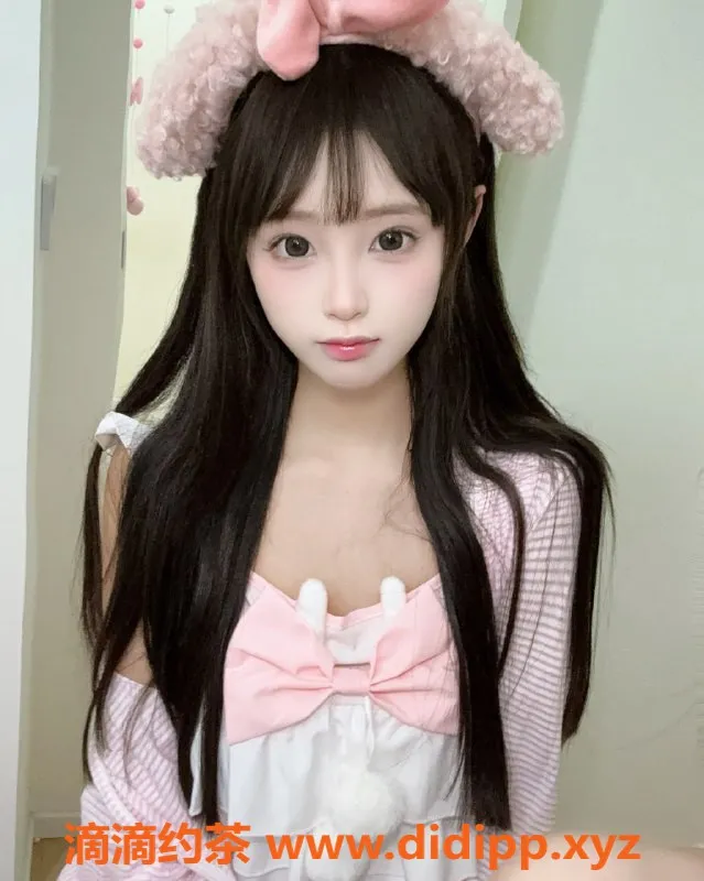 上海楼凤-静安芽依，165cm C罩杯，1800P体验