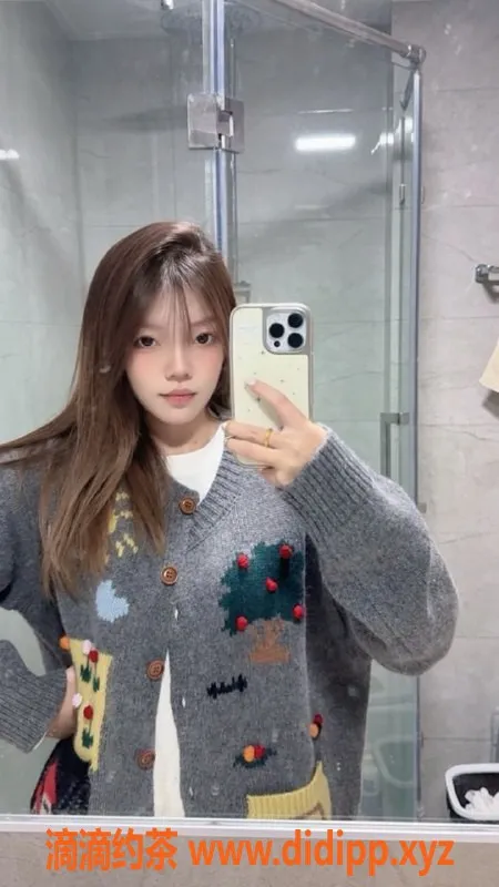 上海楼凤-长宁小礼物，160CM嫩妹，1200元45分