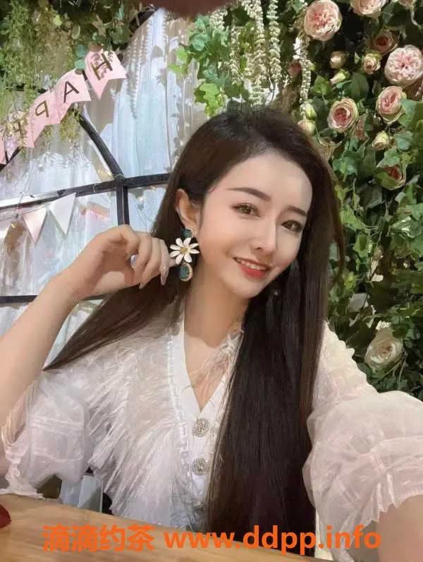 广州楼凤-广州白云娅娅：24岁、160cm、48kg服务不容错过