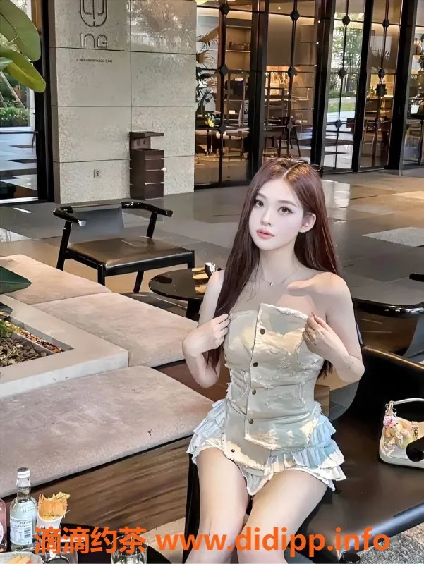 东莞楼凤-东莞甜馨，性感大学生，体验感超赞！