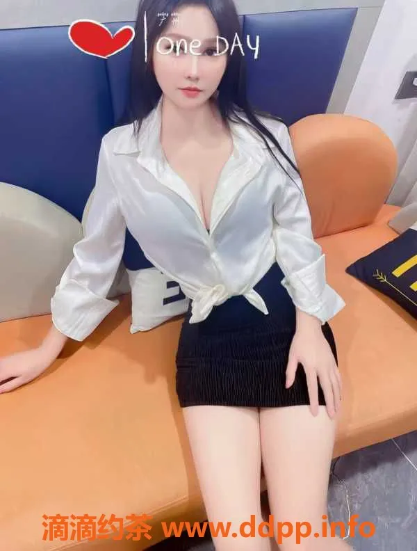 广州楼凤-番禺性感糖糖，25岁160cm，服务超赞！