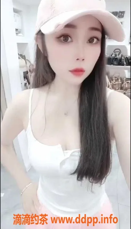 广州楼凤-广州越秀初次下海乔宝，170cm 26岁 500元起