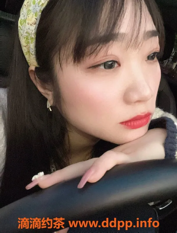 广州楼凤-天河乐乐，人妻服务，600元一次