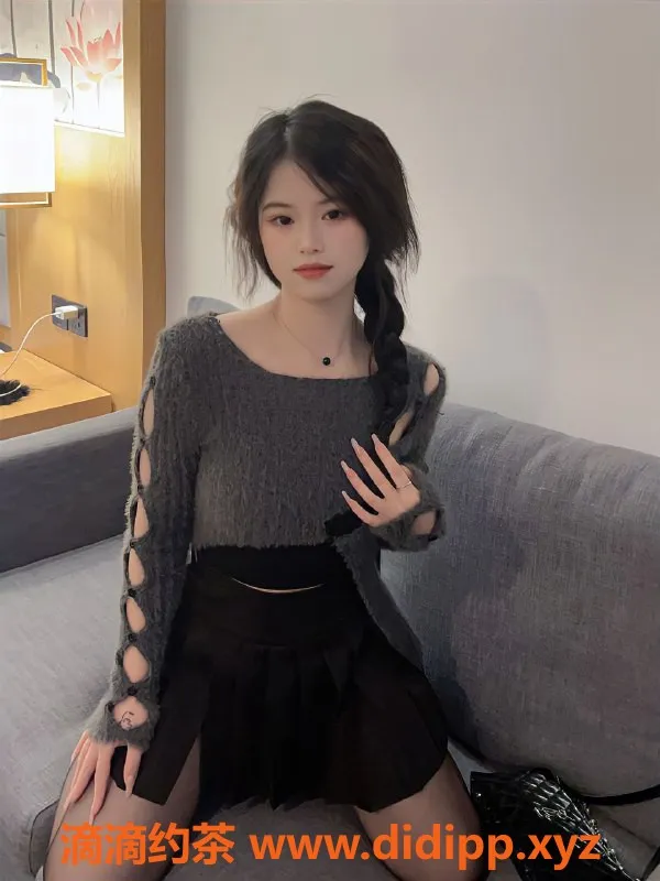 厦门楼凤-集美区晴晴，调情按摩服务，500元起