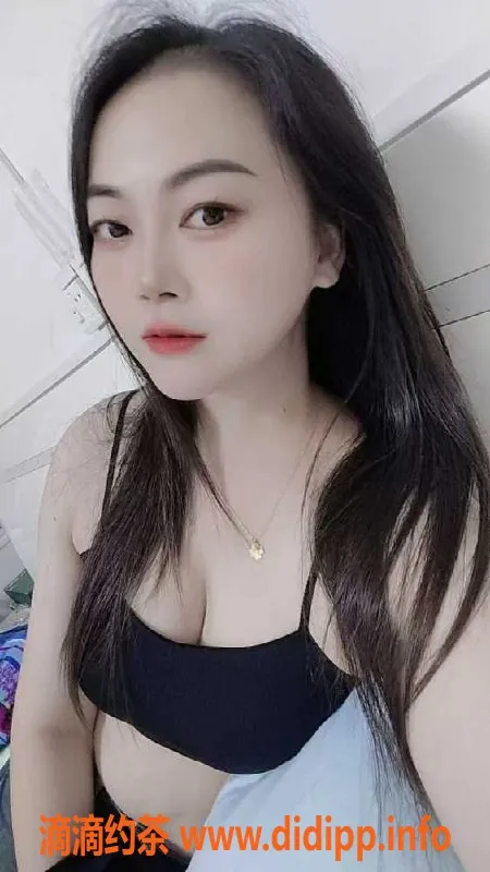 广州楼凤-广州白云糖宝，162cm，26岁超高颜值