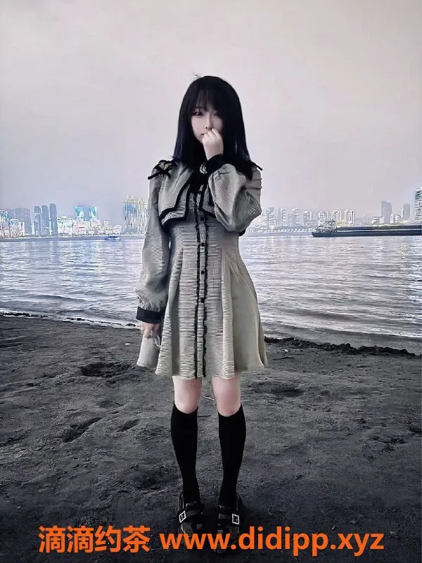 上海楼凤-长宁林小妖，160cm 48kg 36D，性感体验等你来