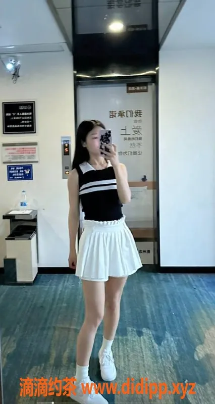 广州楼凤-白云嫩妹怡宝，600元/次，真实验证！