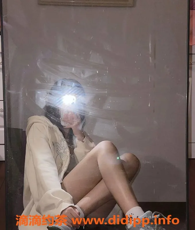 广州楼凤-白云嫩妹怡宝，600元/次，真实验证！