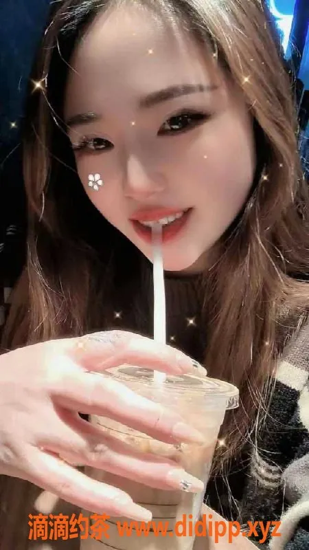 深圳楼凤-龙华美女兼职玉儿，身高162，24岁体验不容错过