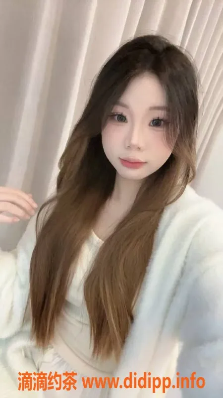 广州楼凤-天河嫩妹怡馨，800元视频验证服务