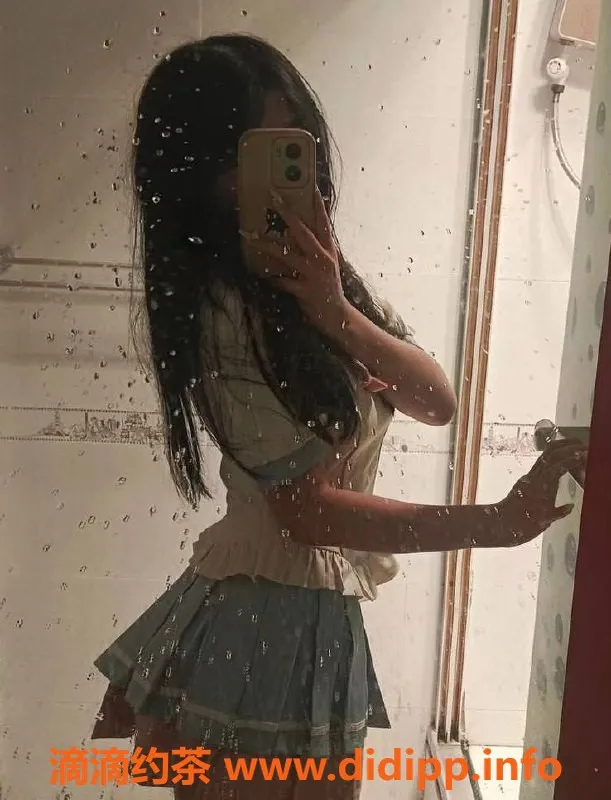 上海楼凤-徐汇倩倩福利特价，前名额仅需800P！