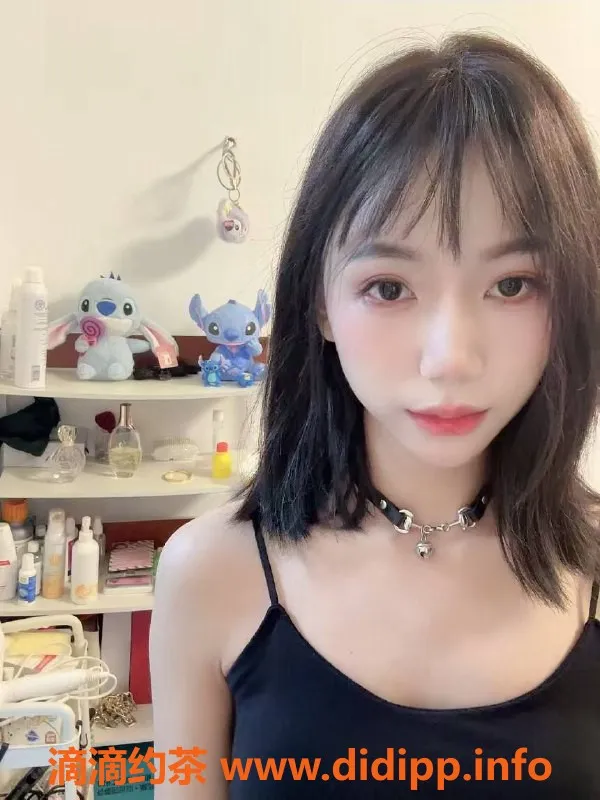 厦门楼凤-湖里区小江，电报老师，7张真实照片