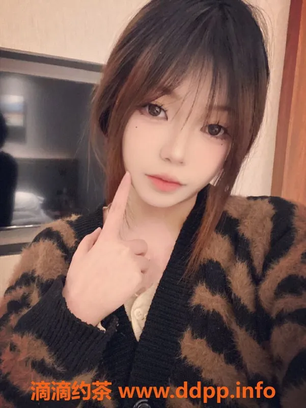 深圳楼凤资源信息,宝安Yaya，800元体验亲密服务