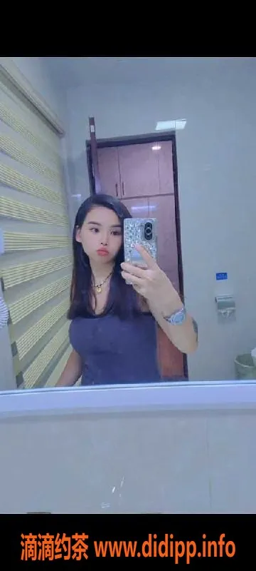 广州楼凤-花都柠檬，23岁155cm，胸围36D，服务超值