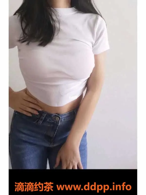 广州楼凤资源信息,广州黄埔风骚莞式服务小白，160cm 46kg