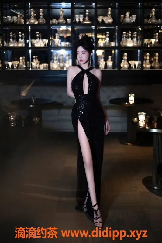 上海楼凤资源信息,长宁诗言 168CM大胸美女 价格1400P起