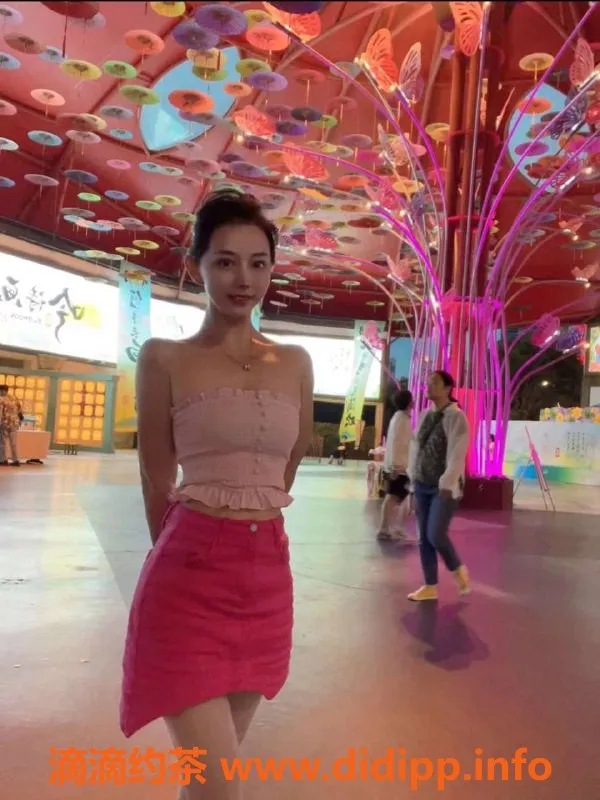 深圳楼凤-南山小热巴，服务优质，尽享舒适时光