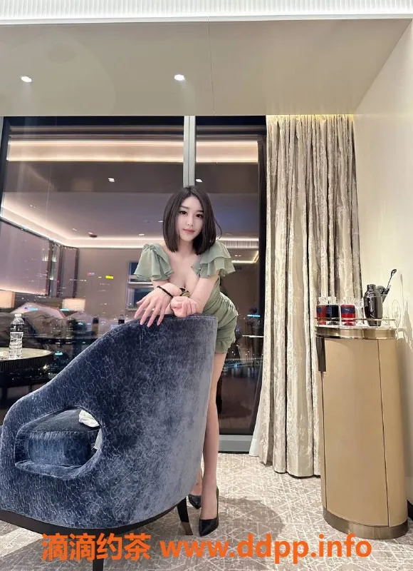 深圳楼凤-深圳福田御姐，26岁，170cm，102斤，D杯服务热情