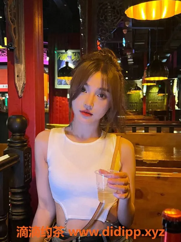 深圳楼凤-南山小蜜，165cm，45kg，1300元服务