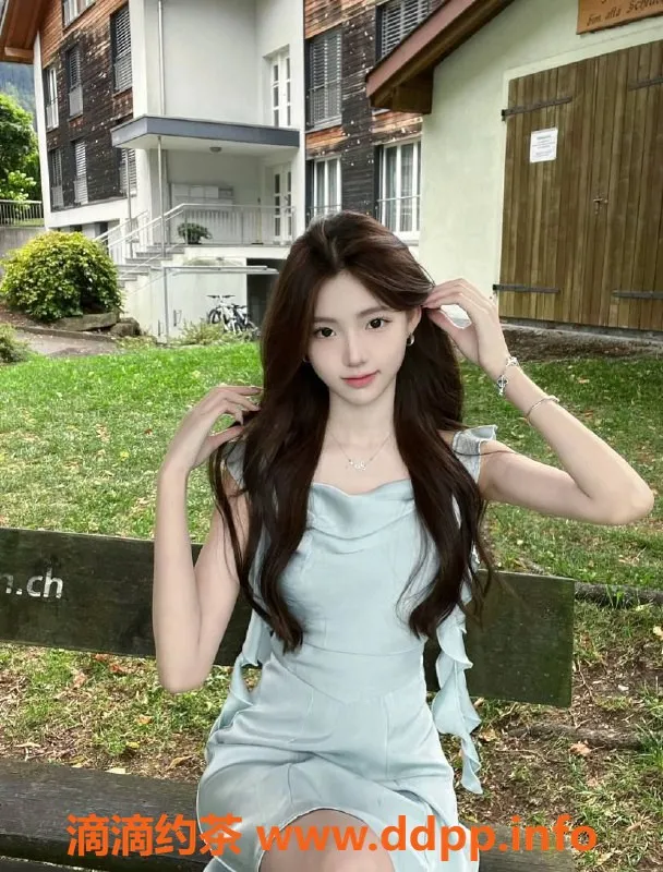 杭州楼凤-拱墅20岁安安，160cm纯天然34C美体服务