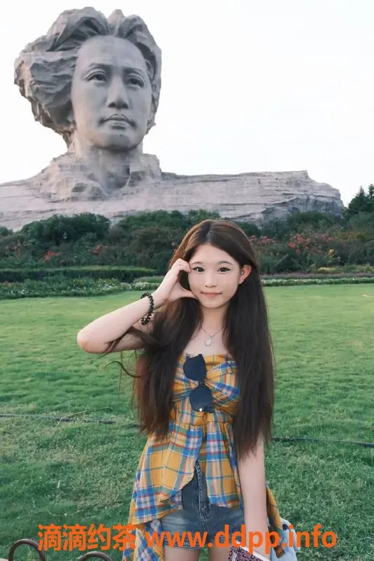 广州楼凤资源信息,天河嫩妹豆沙包，600元视频验证体验