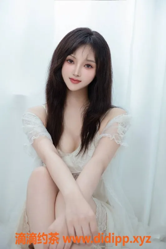 深圳楼凤资源信息,深圳福田雨儿，22岁长腿美女，1500起！