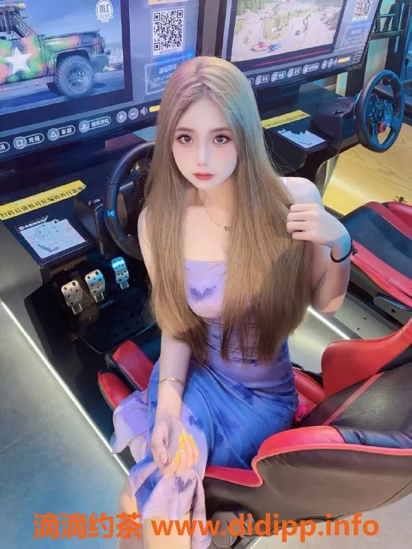 深圳楼凤-龙岗小妖精，1300p超值体验等你来！