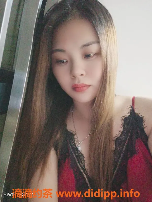 广州楼凤资源信息,番禺人妻娜娜，400元约会体验