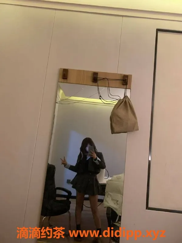 郑州楼凤资源信息,二七区18岁美少女图图，160cm，50kg