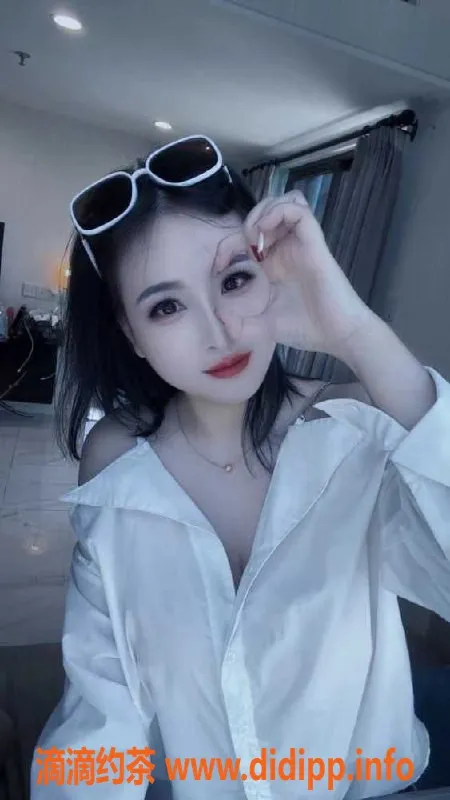 广州楼凤资源信息,黄埔性感温柔丹丹，26岁170cm，36E美胸等你来体验！