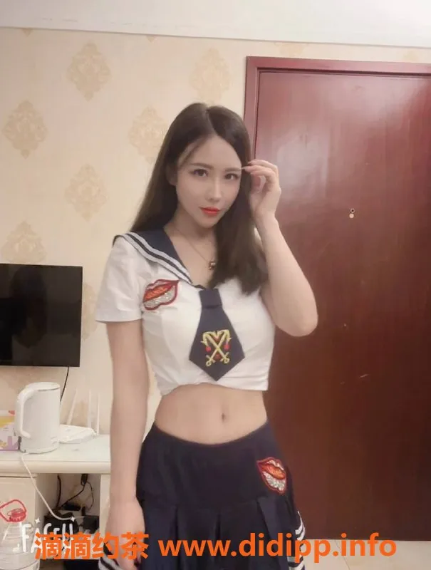 深圳楼凤-罗湖婉秘书，超值900p服务等你来体验！