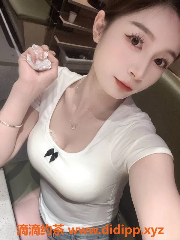 广州楼凤资源信息,黄埔薇薇，600元超值体验，服务一流