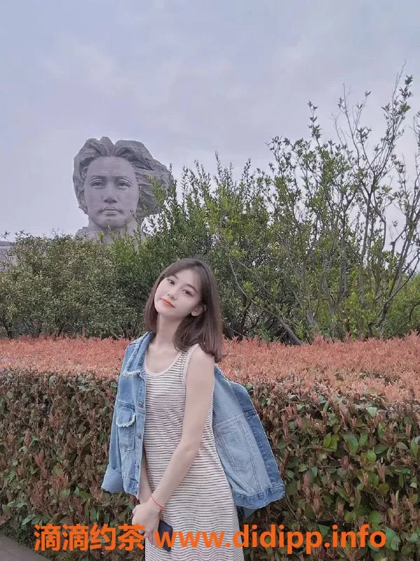 深圳楼凤-福田小秋，1200p迷人体验等你来享