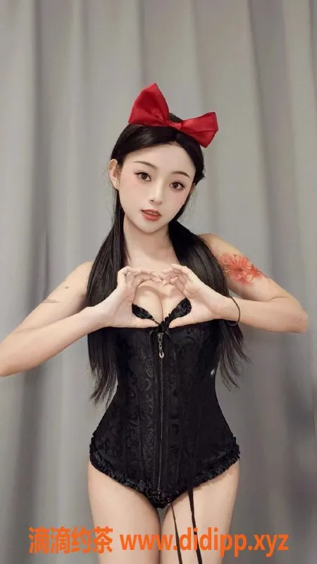 杭州楼凤-20岁悠悠，160cm，80斤，超赞服务体验